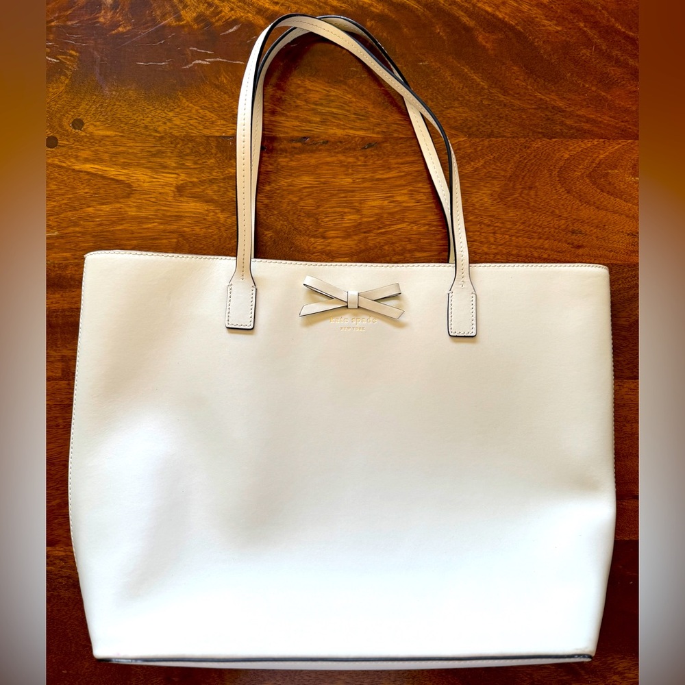 Kate Spade New York Sawyer Street Tori Leather Tote - NWOT